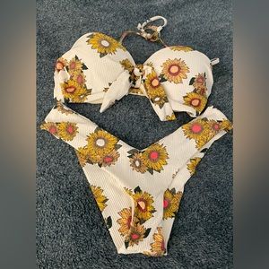 Body glove white and floral bikini.